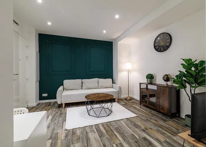 Ultra Rue Massena 1 Bdr