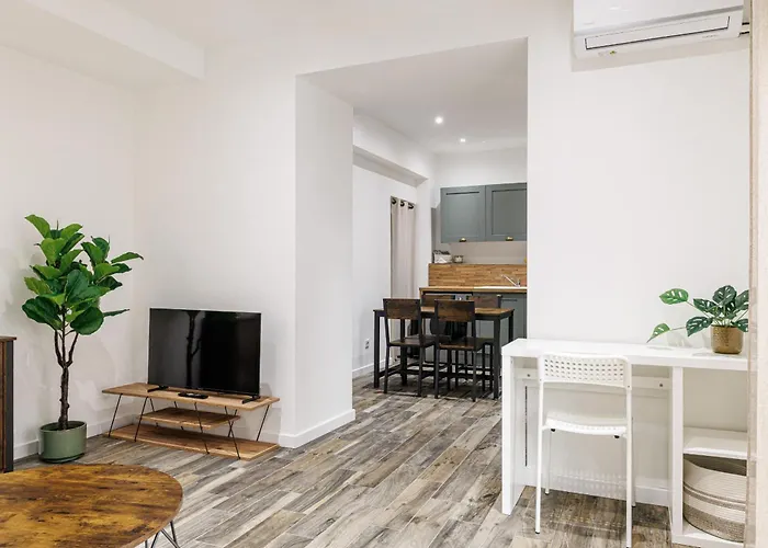 Apartment Ultra Rue Massena 1 Bdr *