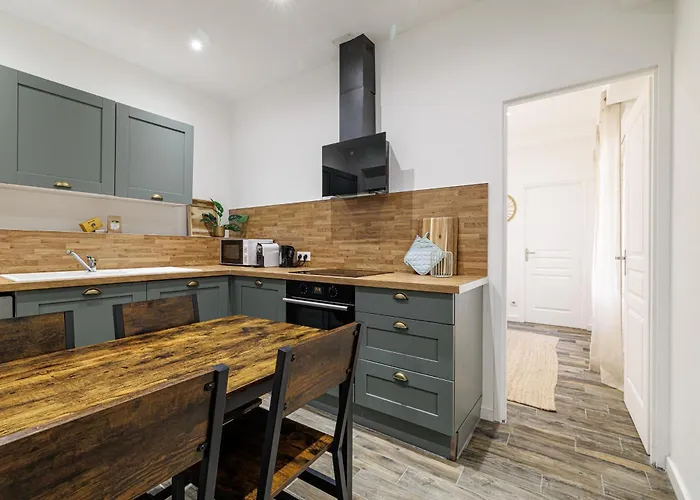 Ultra Rue Massena 1 Bdr Nice