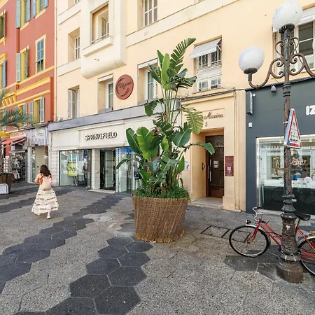 Ultra Rue Massena 1 Bdr Nizza