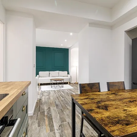 Ultra Rue Massena 1 Bdr