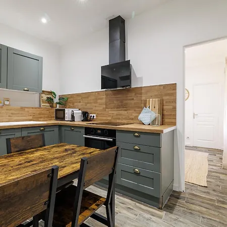 Ultra Rue Massena 1 Bdr Nizza