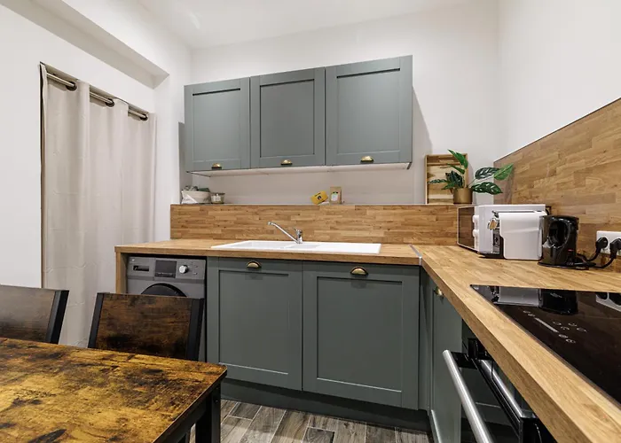 Ultra Rue Massena 1 Bdr * Nice